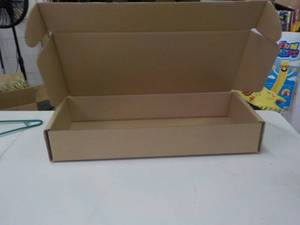 lot 281 image: Lot of 25 Self Closing Boxes...