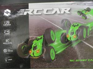 lot 15 image: RC Stunt Car...