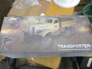 lot 27 image: Transporter 1 116 2.4G 6WD RC Off ...