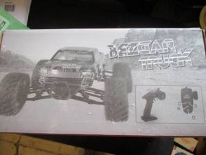 lot 82 image: Bezgar Remote Control Car- box is d...