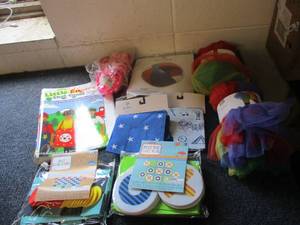 lot 115 image: Lot of Tutus, Bandanas, Balls and G...
