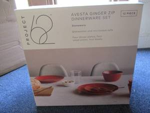 lot 131 image: Project 62 Avesta Ginger Zip Dinner...