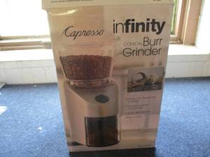 lot 133 image: Capresso Infinity Conical burr grinder