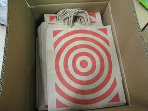 lot 135 image: 12 x 7 x 14 inch shopping bags  250 count