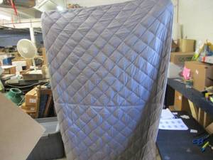 lot 179 image: Warm Hug Weighted Blanket Throw...
