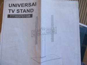 lot 189 image: Universal TV Stand...