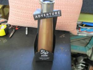 lot 325 image: Sip by Swell Water bottle...