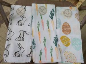 lot 212 image: Kitchen Dish Towel  x 6...