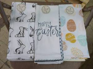 lot 215 image: Kitchen Dish Towel  x 6...