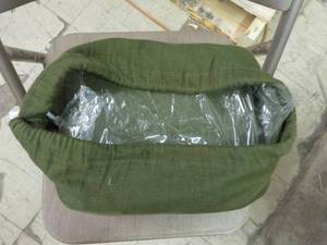 lot 226 image: Green Queen size Sheet Set...