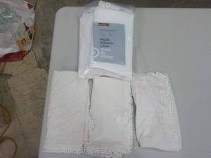 lot 255 image: 3 Cloth Napkins and Shower Liner...