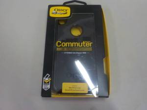 lot 274 image: New iphone Large Otter Box...