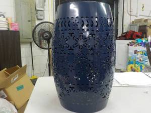 lot 297 image: Navy Barrel End Table 19 x 11...