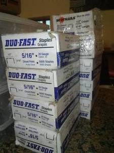 lot 494 image: Duo Fast Staples, 5 16 and  in.