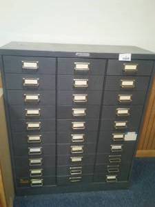 lot 521 image: 30 Drawer Vintage Metal Cabinet