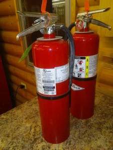 lot 554 image: Amerex ABC 10 lb. Fire Extinguisher (2)