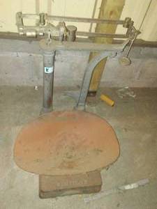 lot 563 image: Vintage Fairbanks Scale