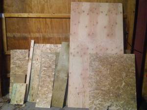 lot 601 image: 4x8x 1132 in. Plywood and more.