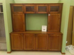 lot 141 image: Yorktowne Cabinet