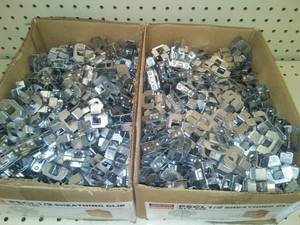 lot 257 image: Simpson  in. Sheathing Clips.