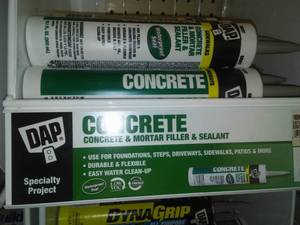 lot 428 image: DAP Concrete and Motor filler, 10.1 oz ea. (9).