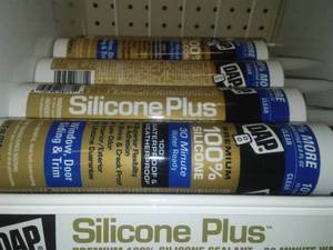 lot 433 image: Dap Window Door Siding Silicone, White, 9.8 oz. ea. (12).