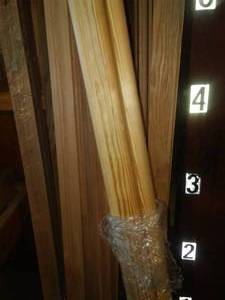 lot 612 image: 12 ft. Oak Moulding and 16 ft. Railing.
