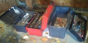 lot 628 image: Hardware, Tools and boxes.