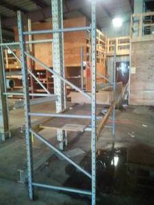 lot 679 image: H Racking, 9.5 x 10 ft.