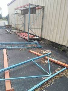 lot 725 image: Metal Racking System