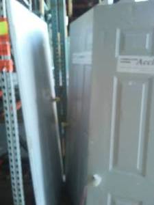 lot 778 image: Acclimated Entry System Door. (3)
