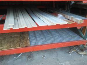 lot 779 image: Moulding. Big Lot of Interior base molding