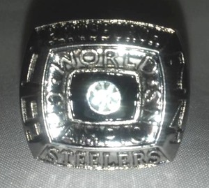 lot 423 image: Pittsburgh Steelers Super Bowl Ring