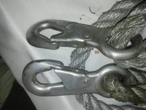 lot 427 image: 2 long  in.  ropes &1I with clips - 6 foot.