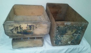 lot 428 image: 3 wood fruit crates, lugs.
