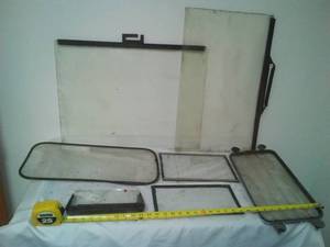 lot 437 image: Vintage Antique automobile glass  frames.