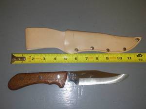 Knife & sheath. Wood handled Stainless stee
