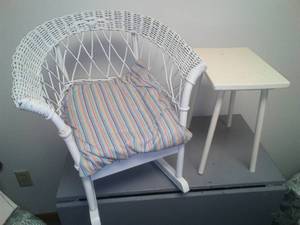 Child size wicker rocker & side table.