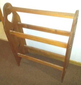 Pine Quilt Rack