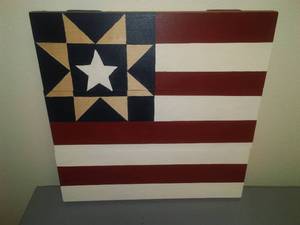 Americana Wood decor.