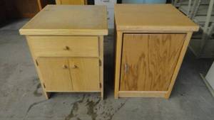 2 Floor Cabinets