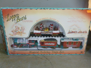 lot 34 image: Train Set