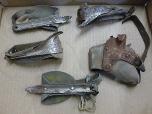 lot 65 image: Antique Corn Schucks