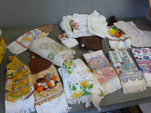 lot 119 image: Towels