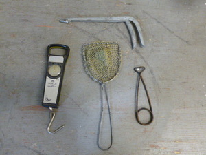 lot 160 image: Fishing Items