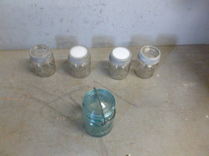 lot 171 image: Vintage Canning Jars