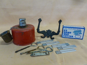 lot 217 image: Vintage Items