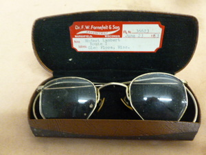 lot 225 image: Antique Eyeglasses