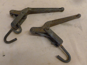 lot 341 image: Chain Binders