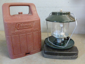 lot 384 image: Coleman Lantern